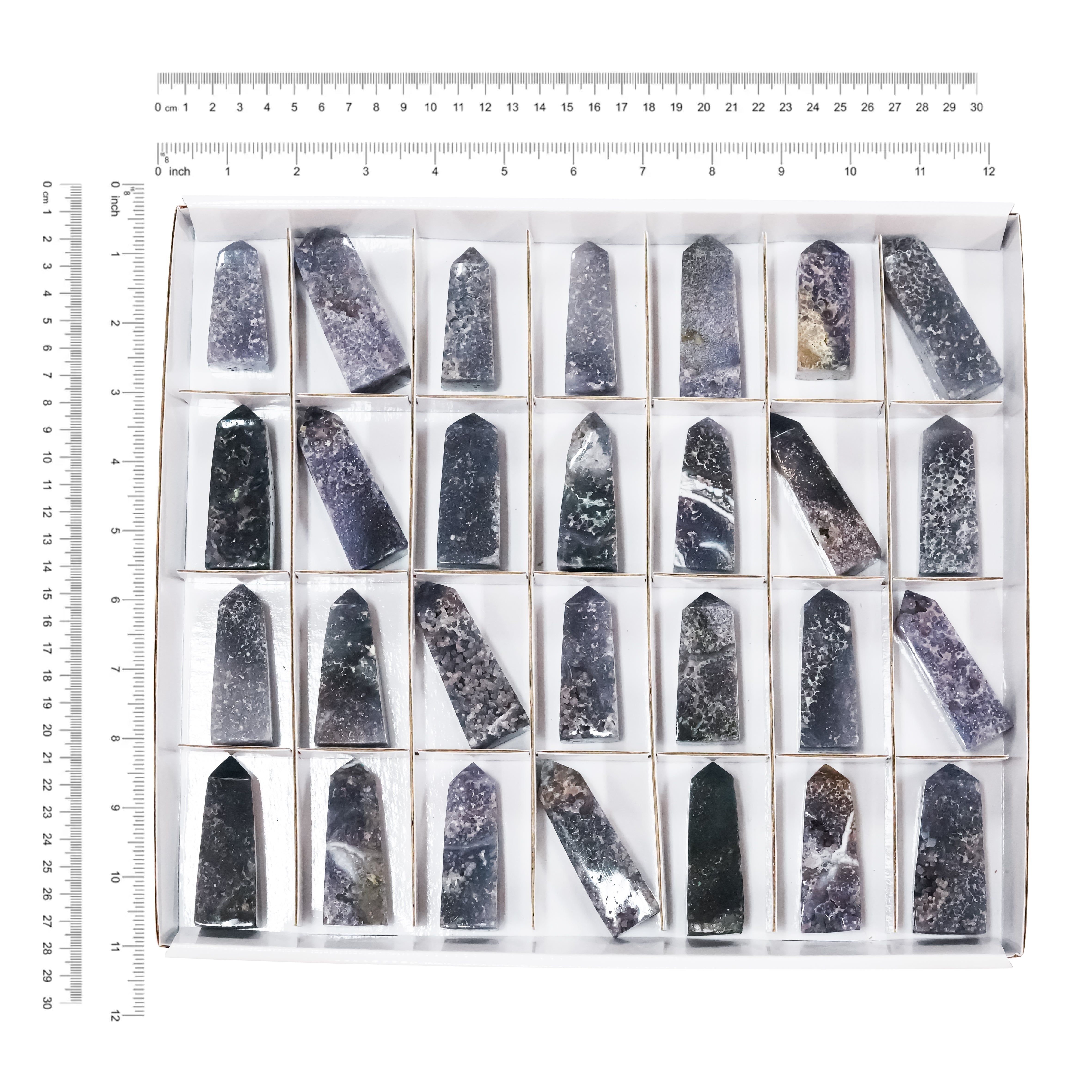 Starborn Grape Chalcedony Tower 2000 Grams - 28 Pieces
