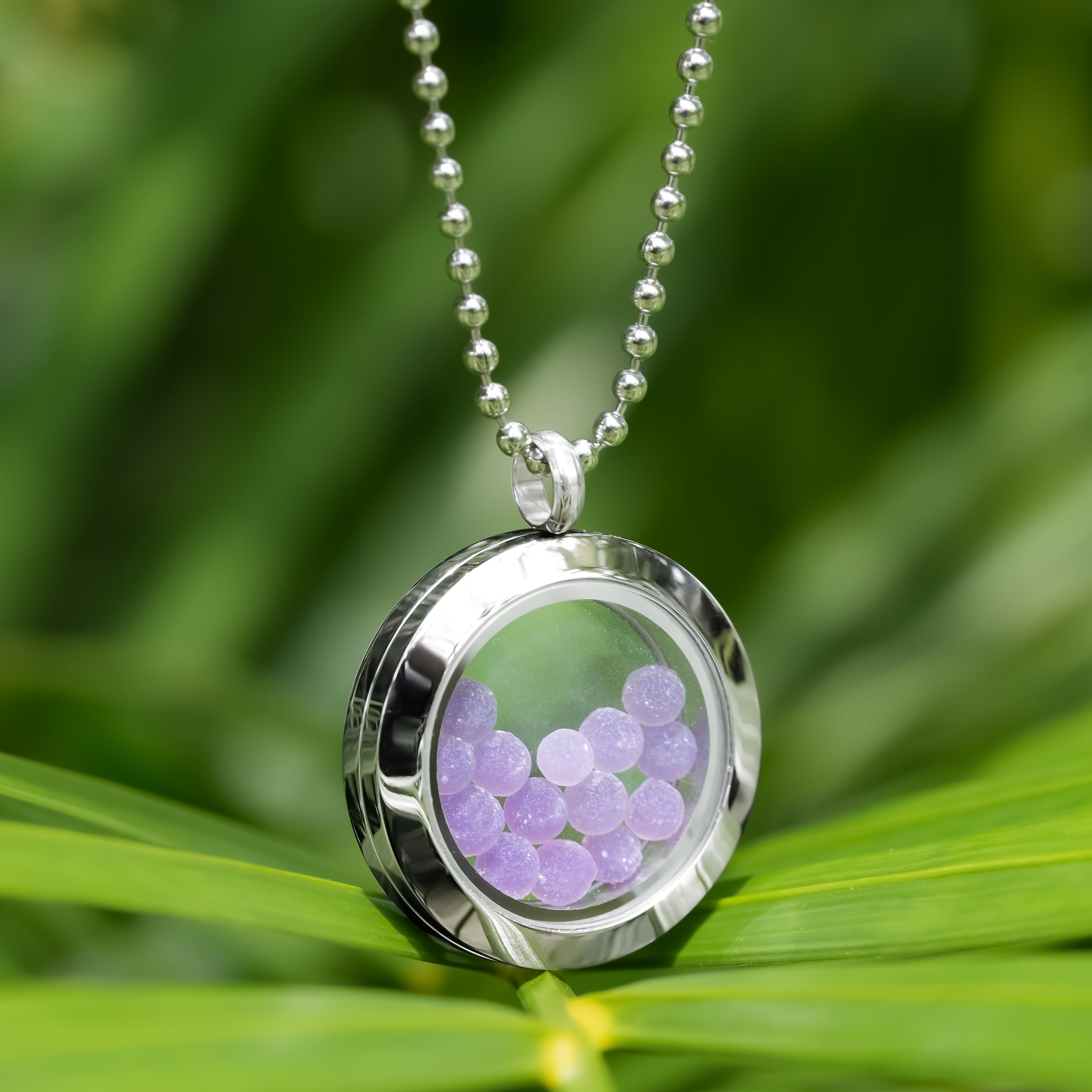 Starborn Grape Chalcedony Window Pendant Necklace in Stainless Steel