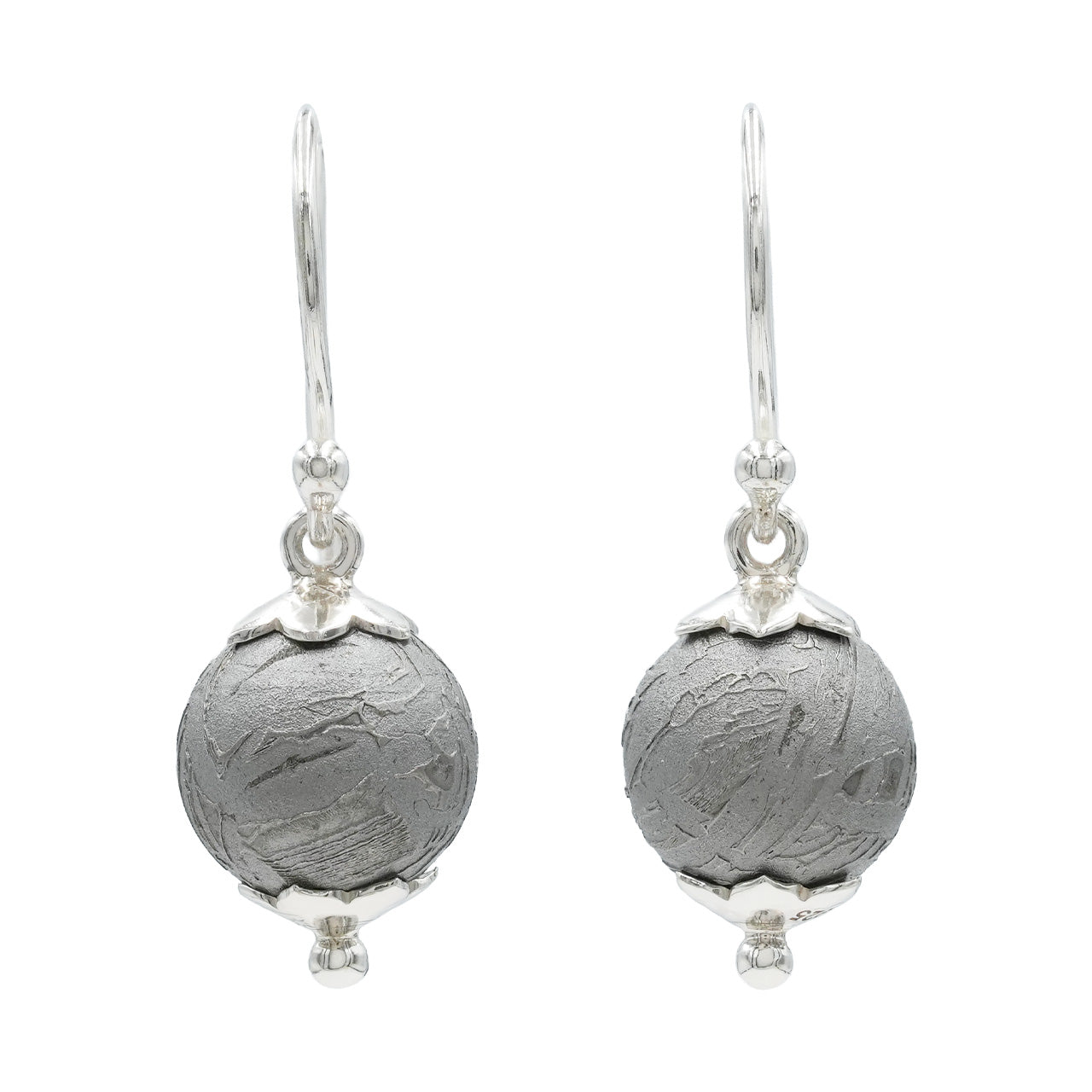 Starborn Aletai Iron Meteorite Sphere Flower Cap Earring in Sterling Silver
