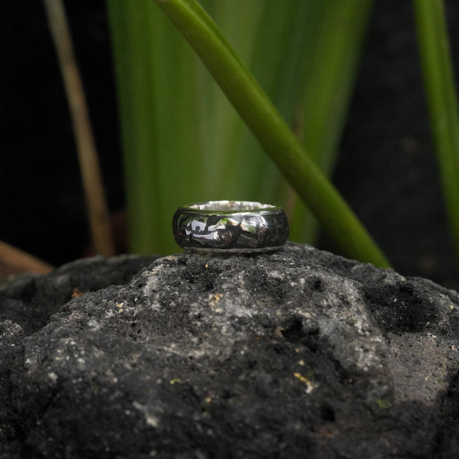 Starborn Campo del Cielo Meteorite Polished Nugget Inlay Ring in Sterling Silver