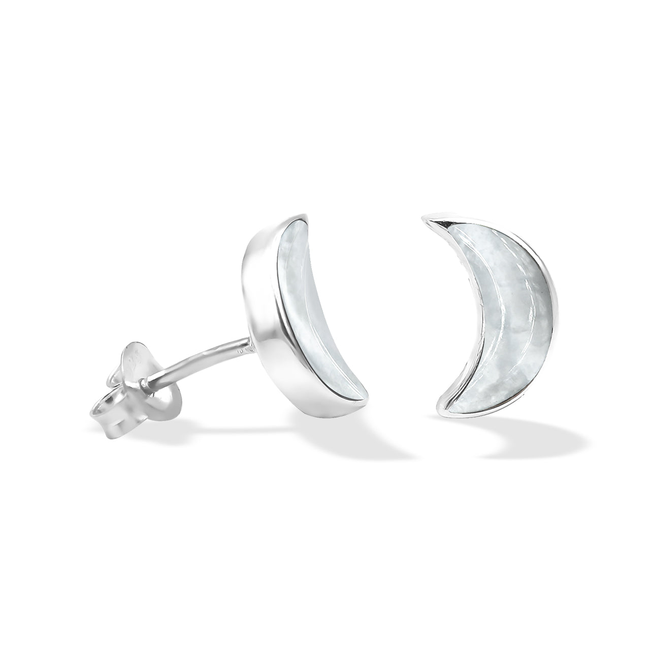 Aretes estilo poste con forma de luna creciente de Starborn en plata de ley