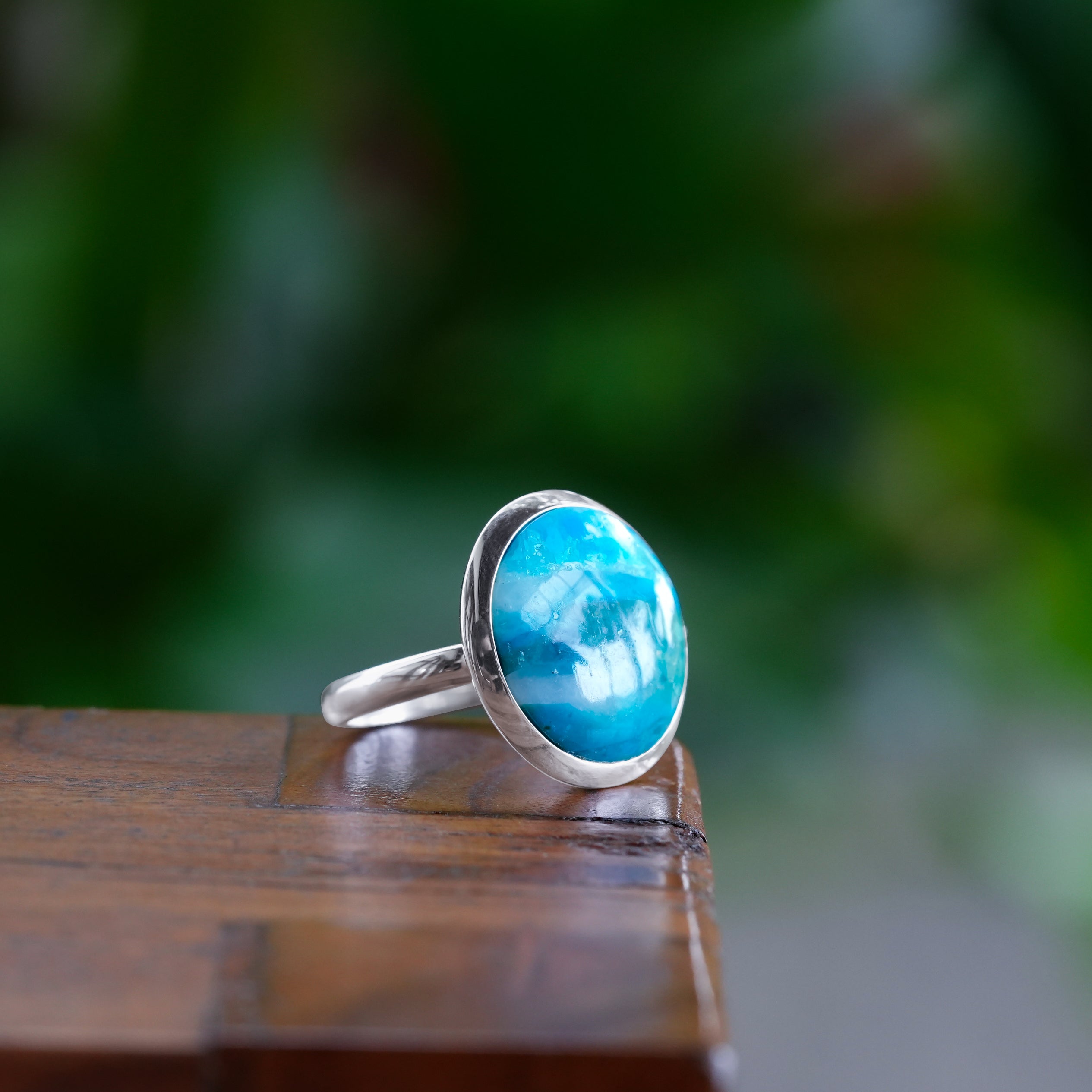 Starborn Peruvian Blue Opal Medallion Style Ring in Sterling Silver