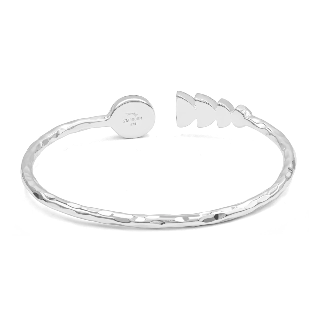 Brazalete abierto Starborn con diseño de piedras preciosas en fase lunar en plata de ley