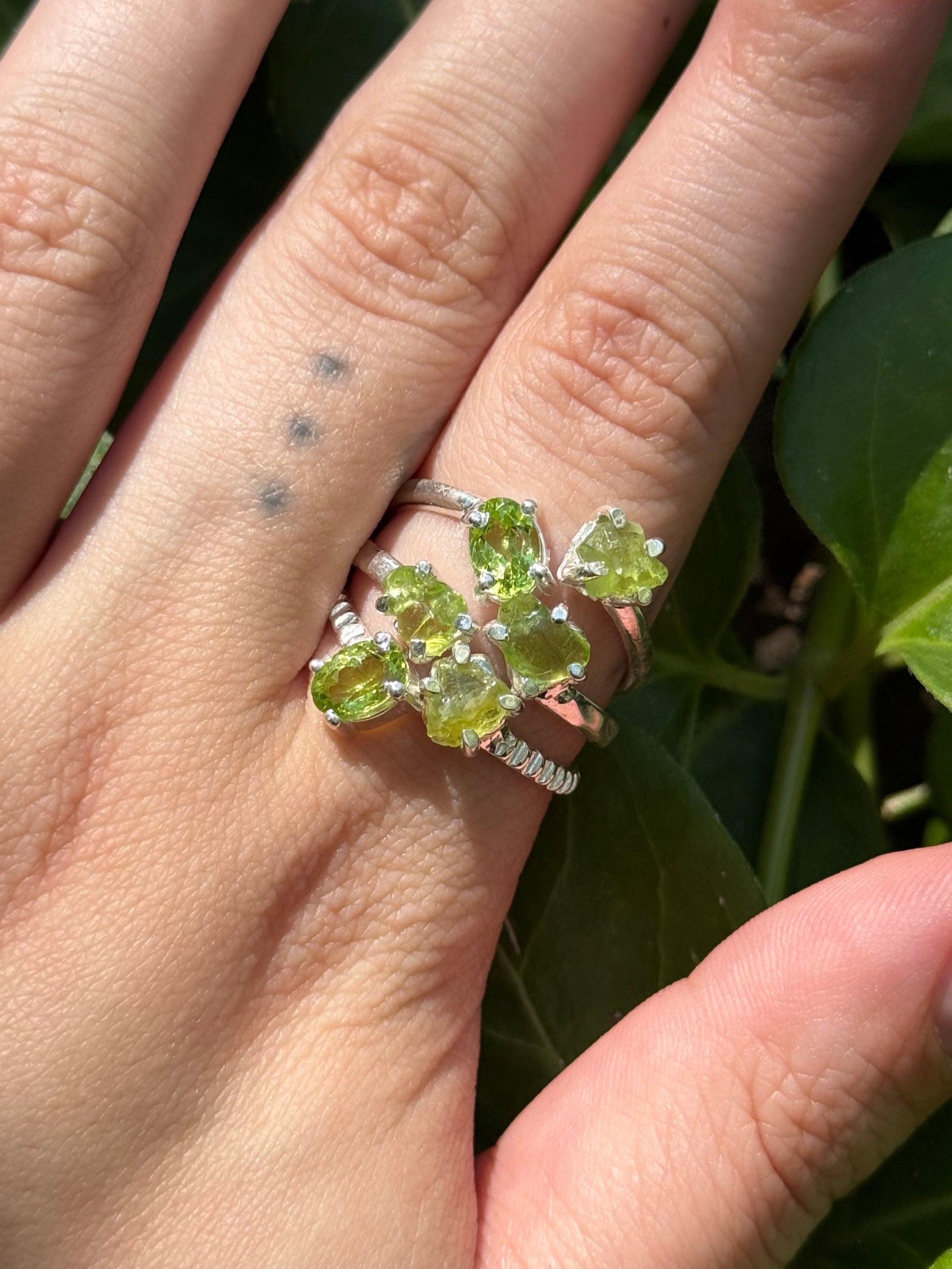 Starborn Peridot Ring in Sterling Silver - Size 10