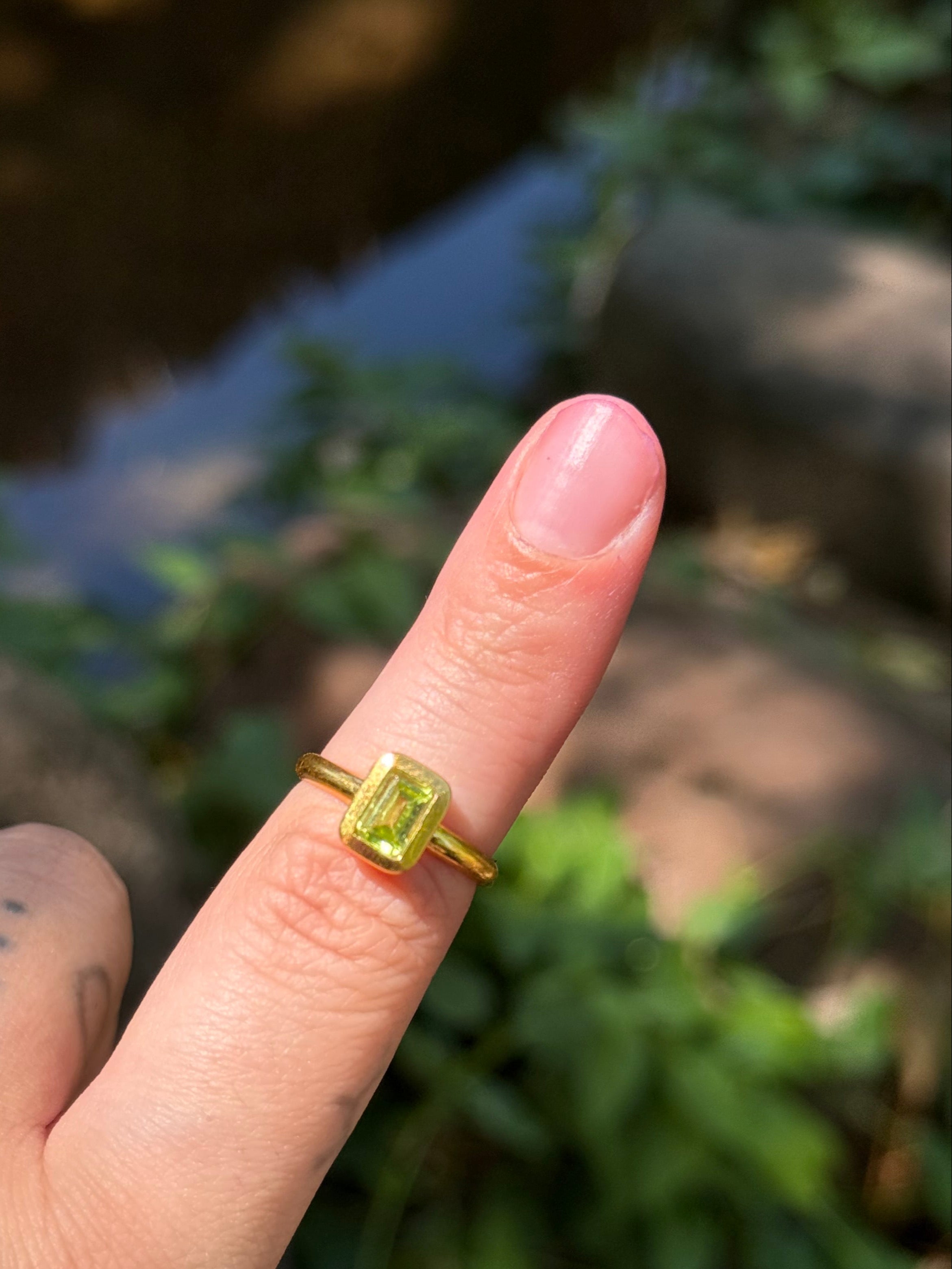 Starborn Peridot Ring Gold Micron Plated - Size 5