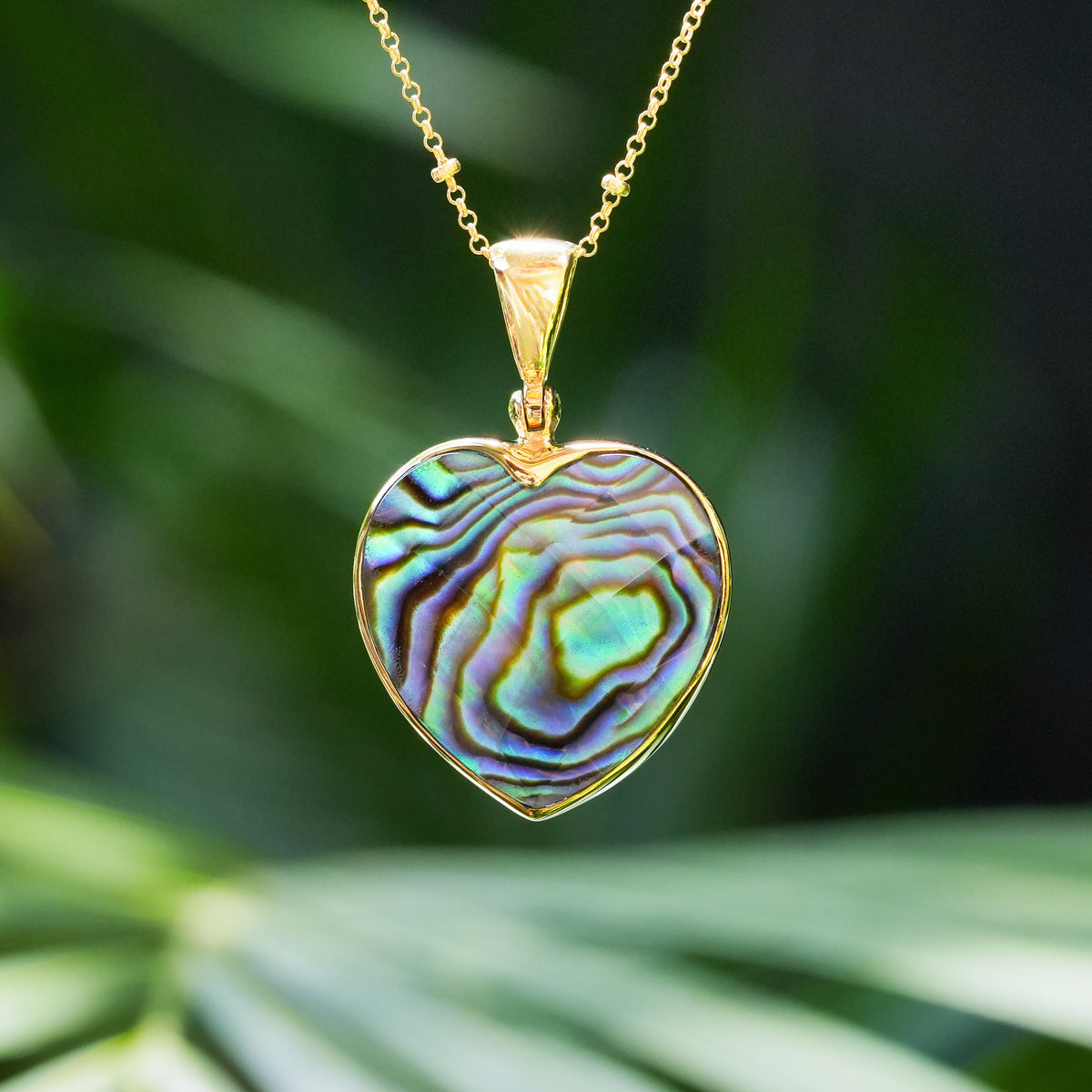 Starborn Faceted Abalone Shell Pendant with Quartz Doublet in Nordic Gold
