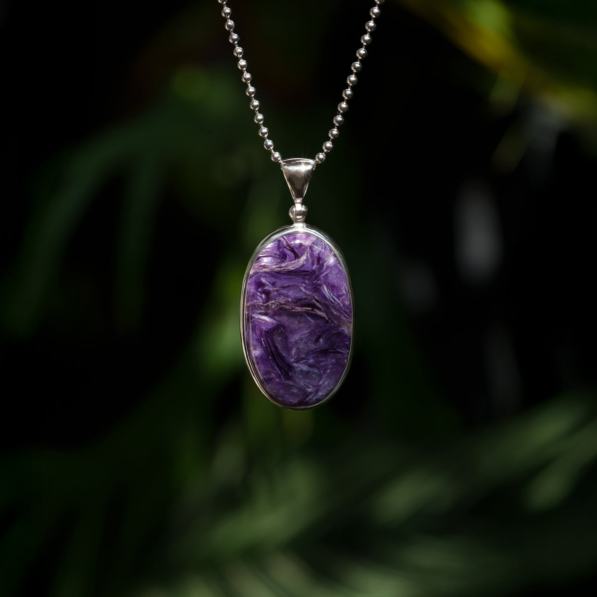 Starborn Charoit-Oval-Cabochon-Anhänger aus feinem Sterlingsilber