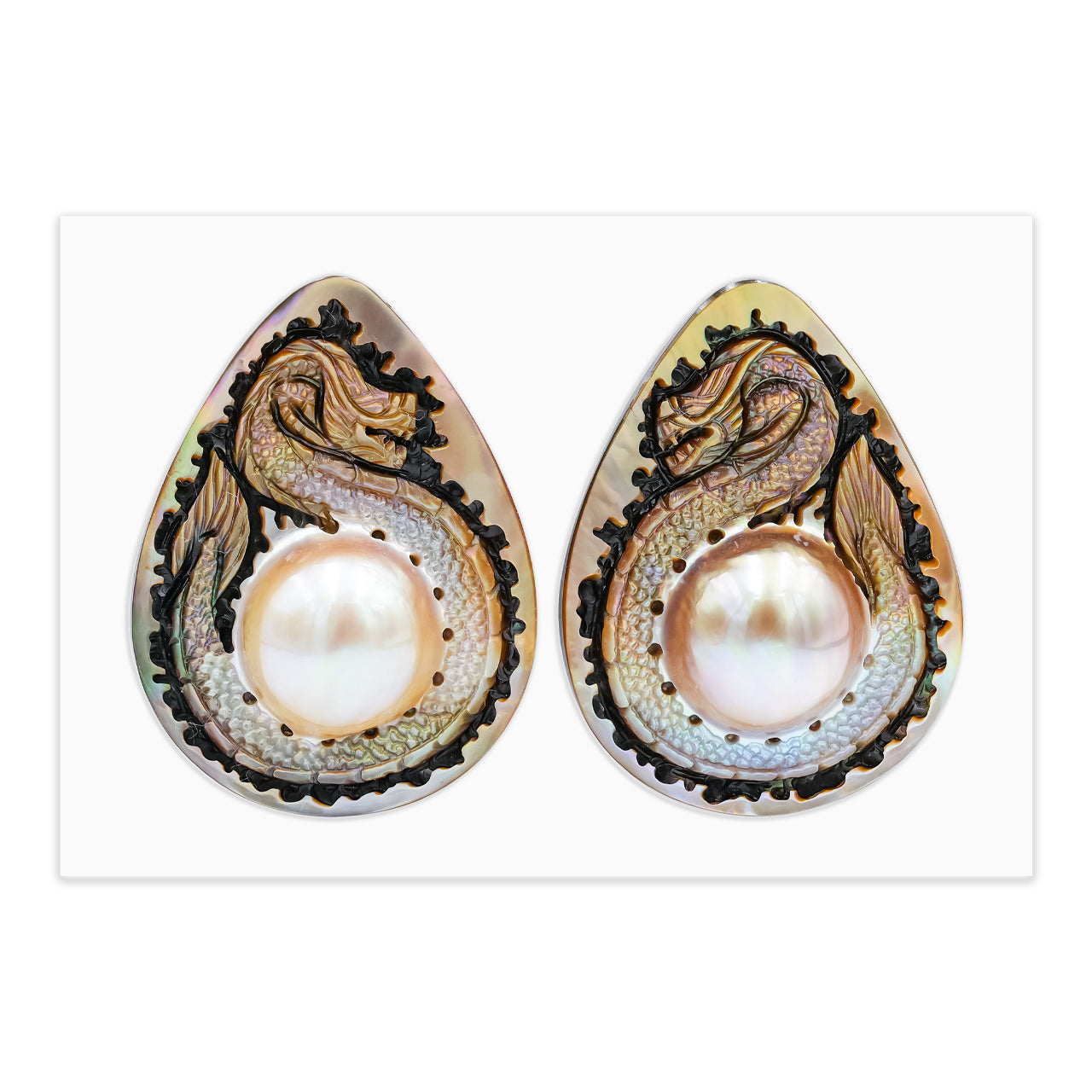 Pear Mabe Pearl Dragon Carving