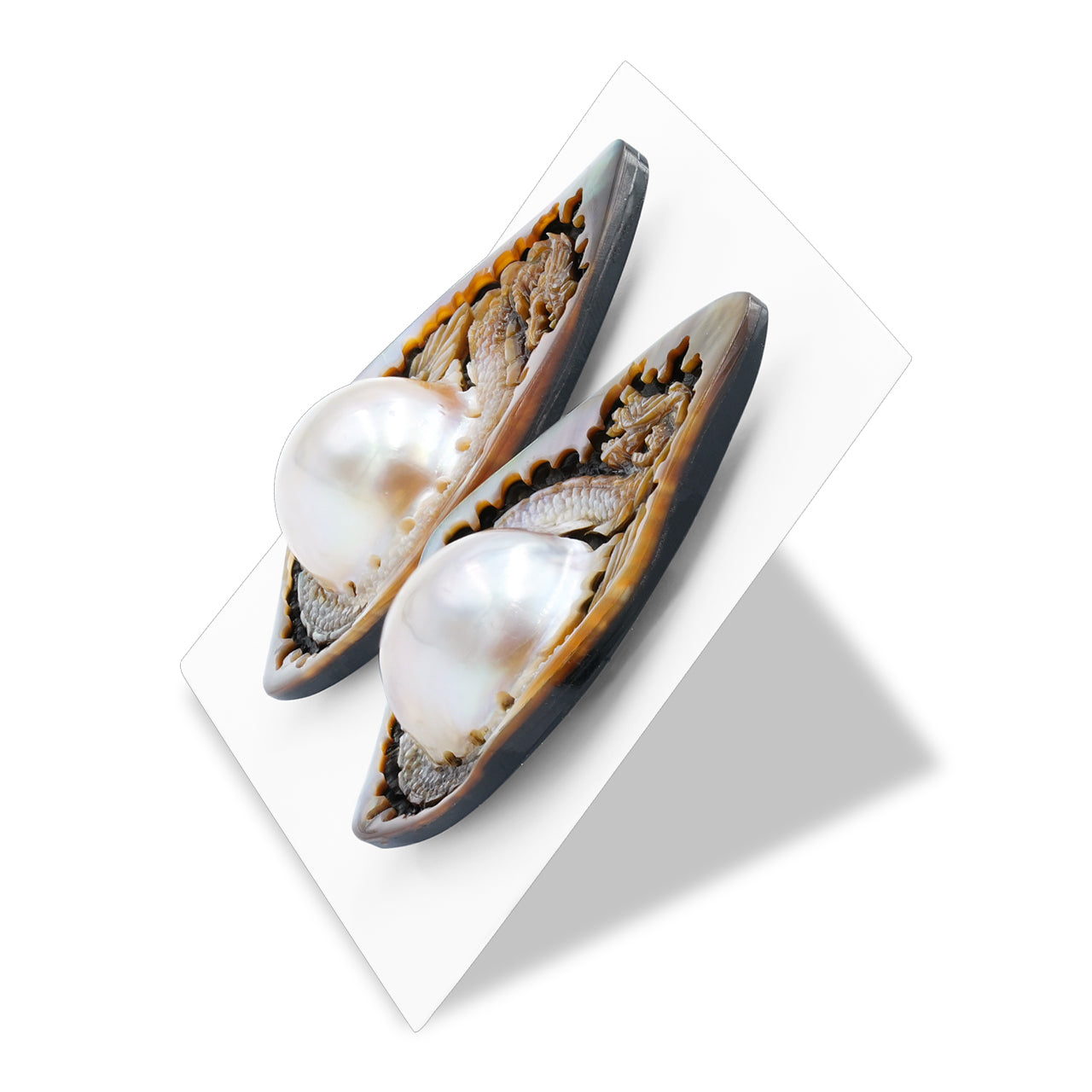 Mabe Pearl Dragon Carving