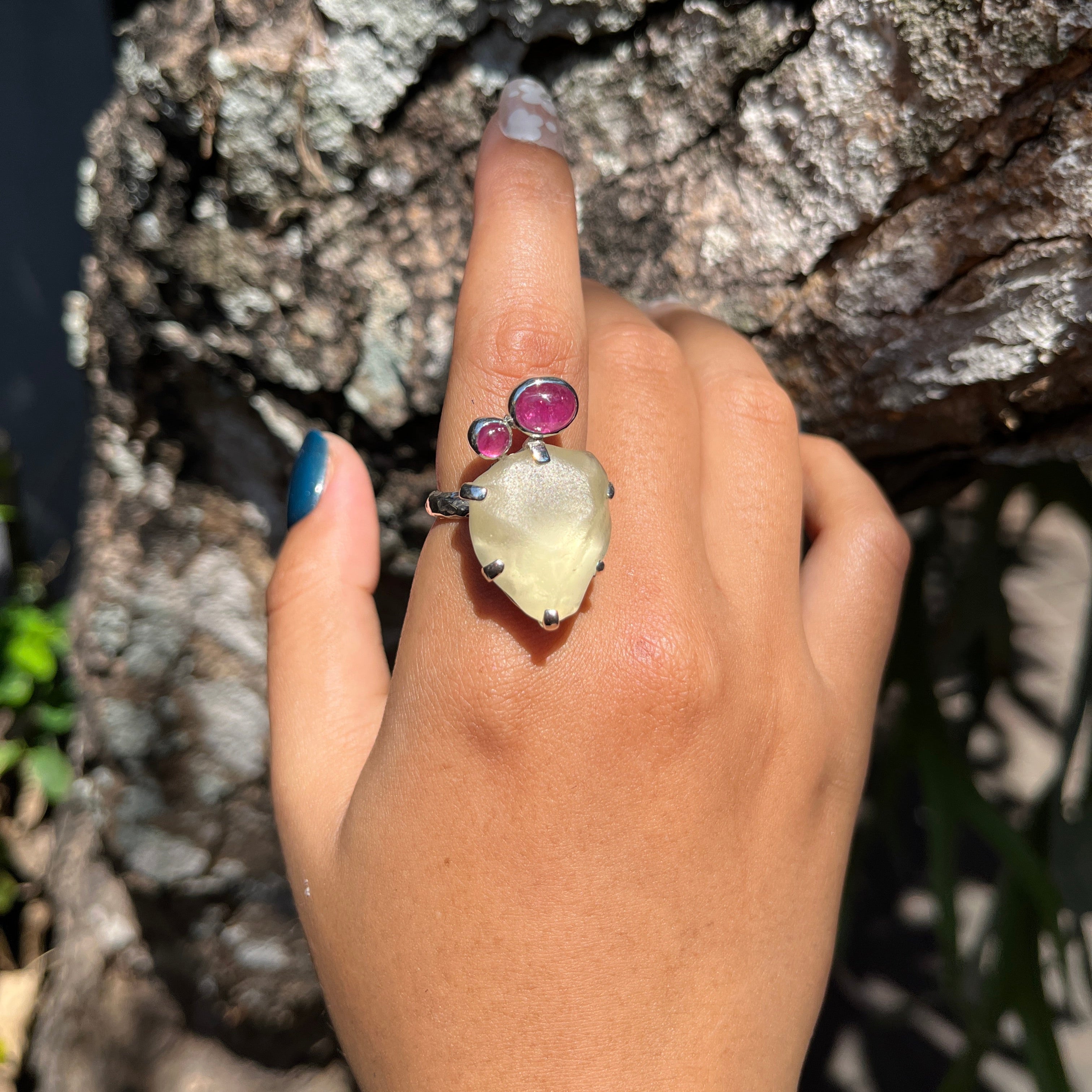 Starborn Libyan Desert Tektite Ring with Ruby in Sterling Silver - Size 6