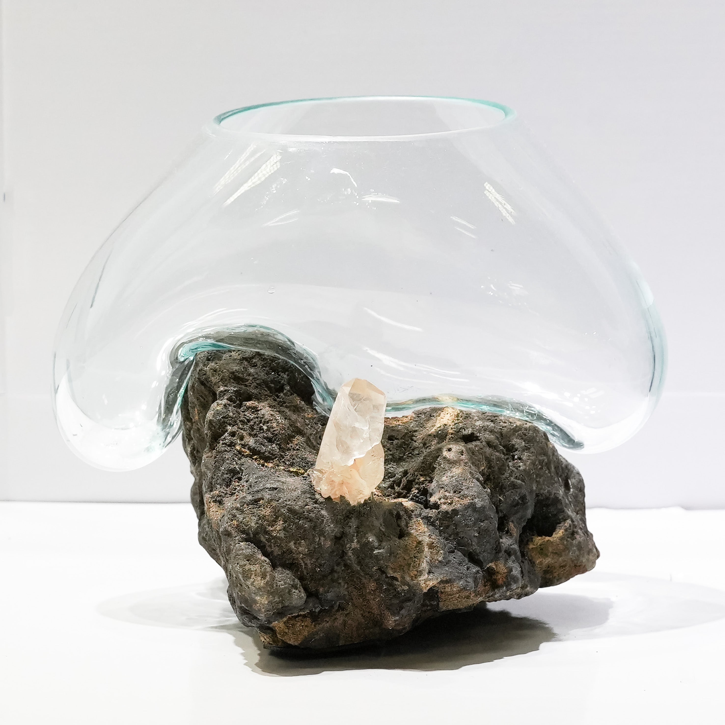 Starborn Molten Glass Display Bowl on Black Quartzite