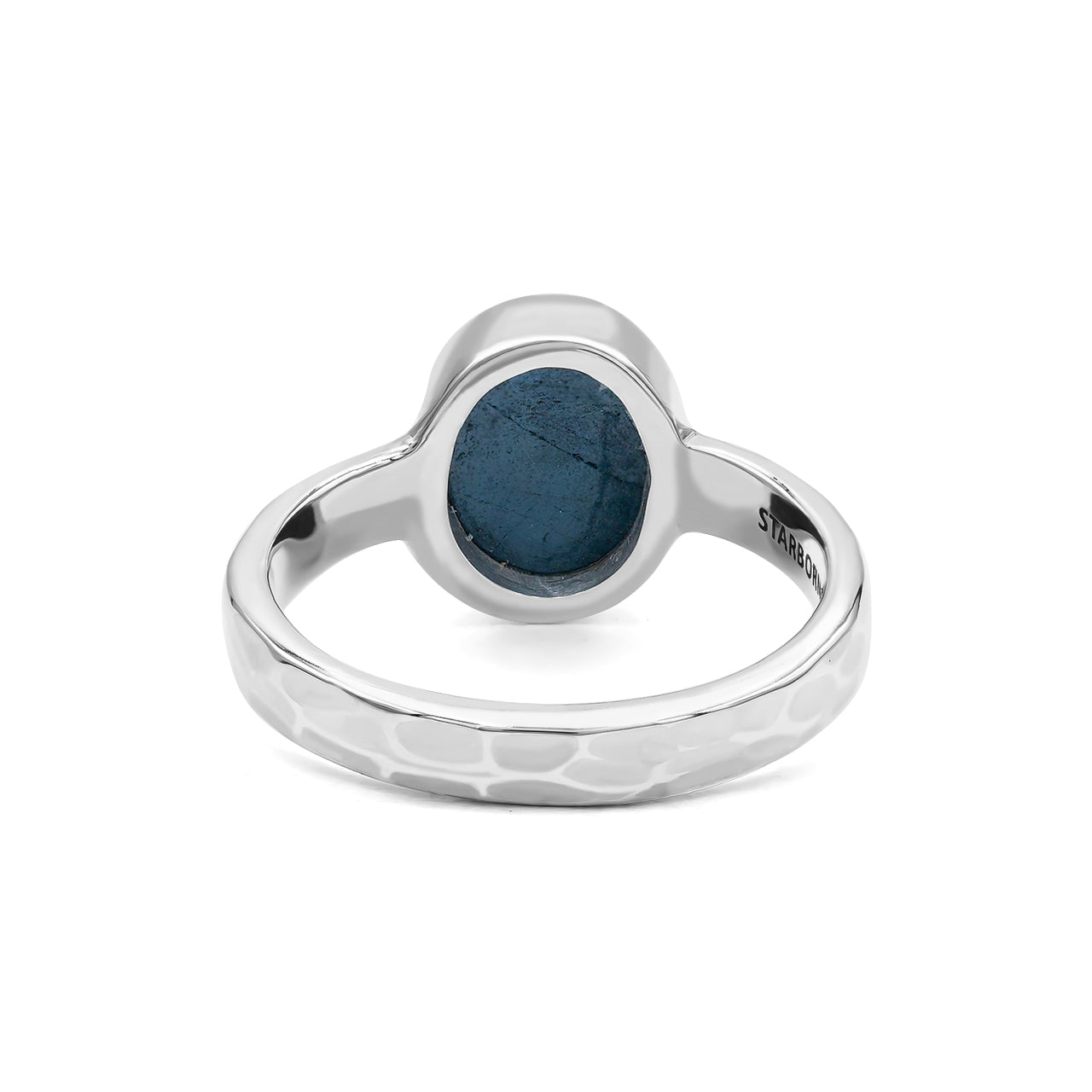 Attractive Star Sapphire Ring in Sterling Silver
